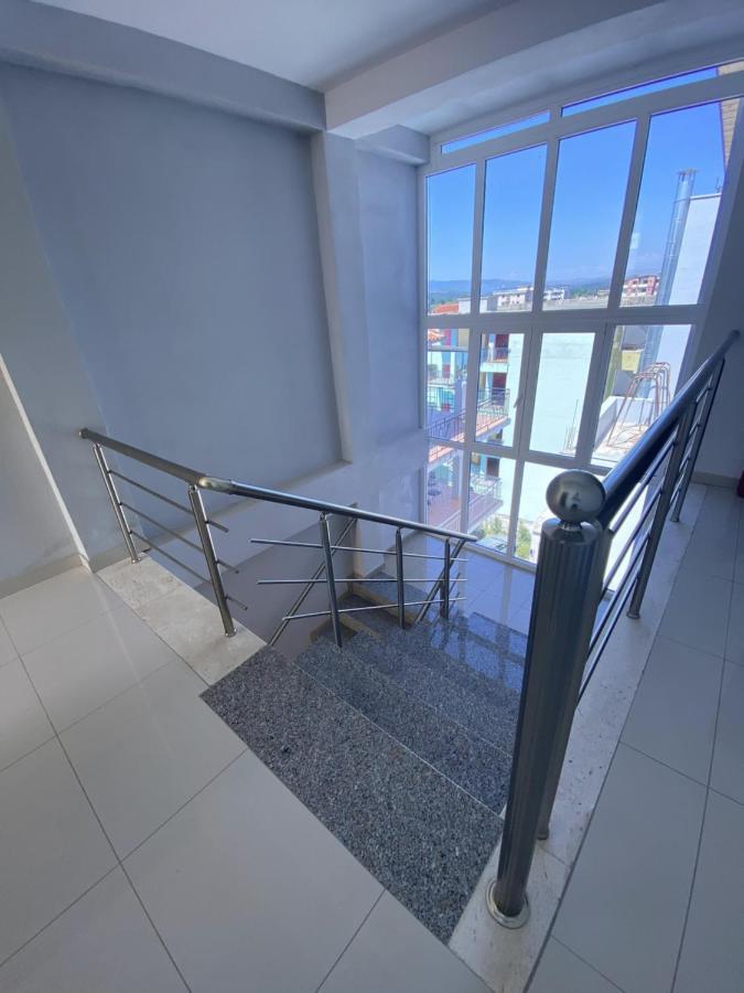 Hotel Center Park à Velipojë Extérieur photo