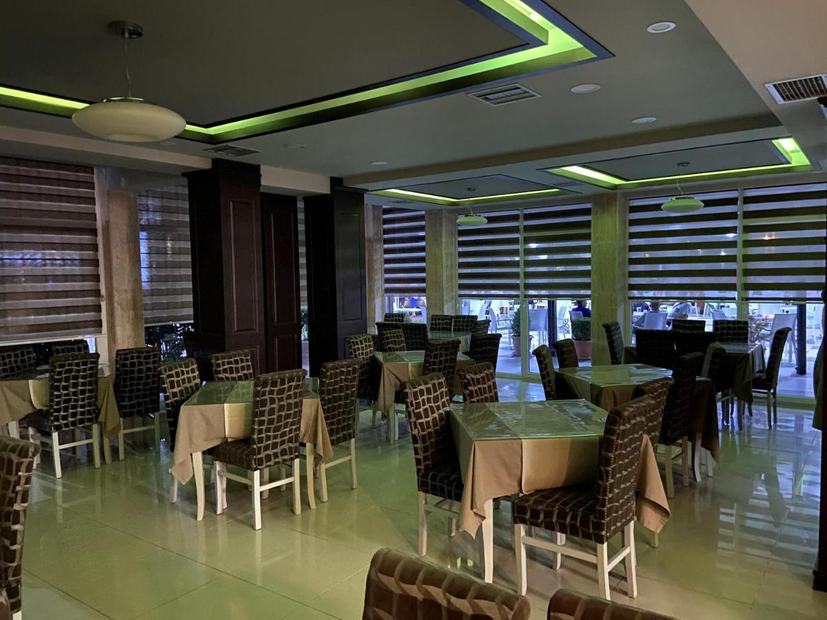 Hotel Center Park à Velipojë Extérieur photo